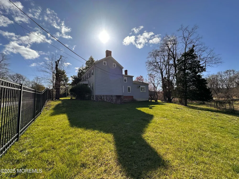 752 Amwell Road Hillsborough, NJ 08844