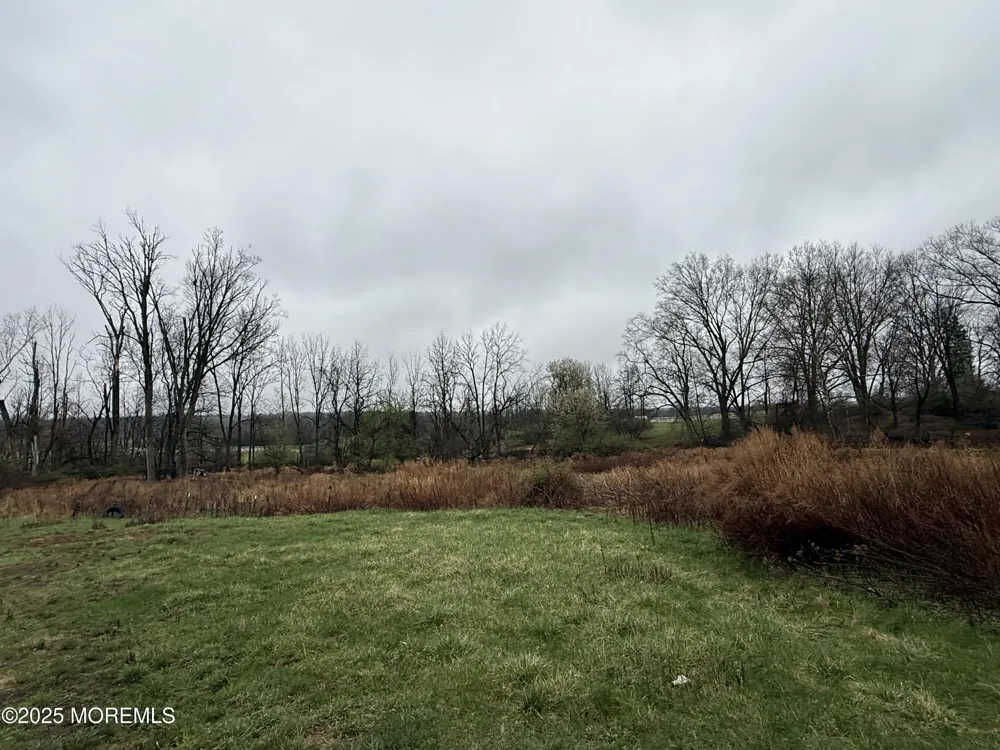 752 Amwell Road Hillsborough, NJ 08844