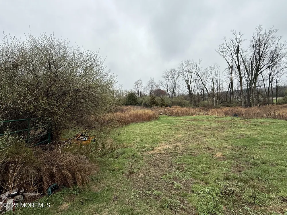 752 Amwell Road Hillsborough, NJ 08844