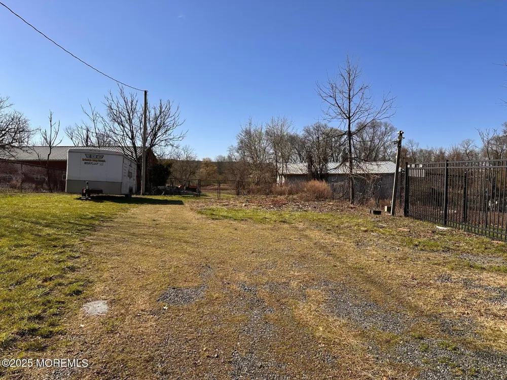 752 Amwell Road Hillsborough, NJ 08844