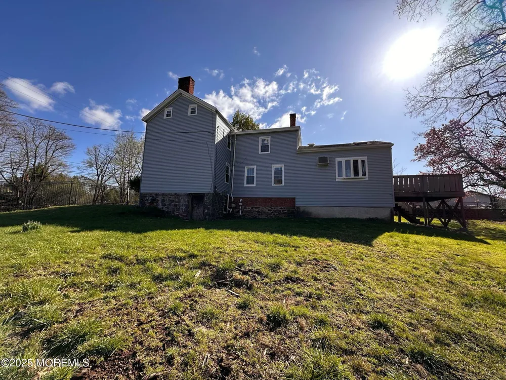 752 Amwell Road Hillsborough, NJ 08844
