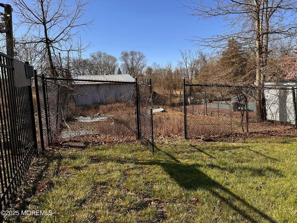 752 Amwell Road Hillsborough, NJ 08844