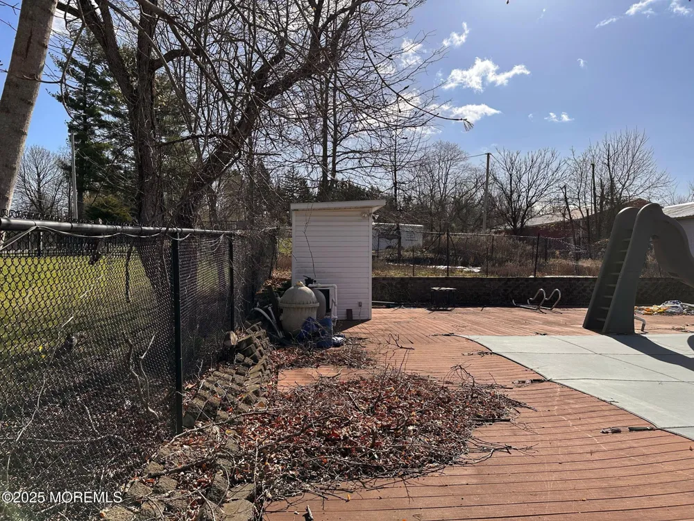 752 Amwell Road Hillsborough, NJ 08844