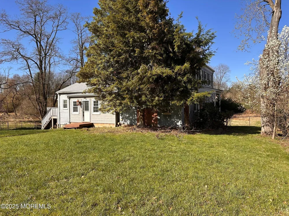 752 Amwell Road Hillsborough, NJ 08844