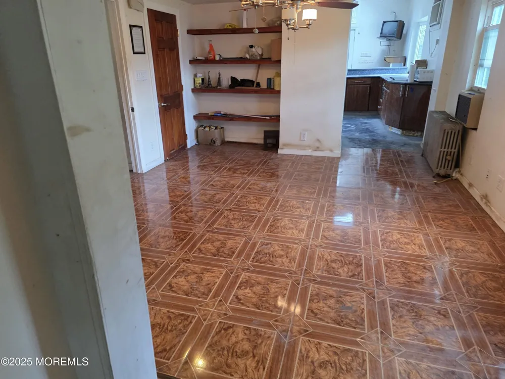 752 Amwell Road Hillsborough, NJ 08844
