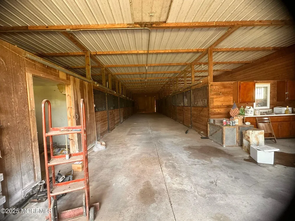 752 Amwell Road Hillsborough, NJ 08844