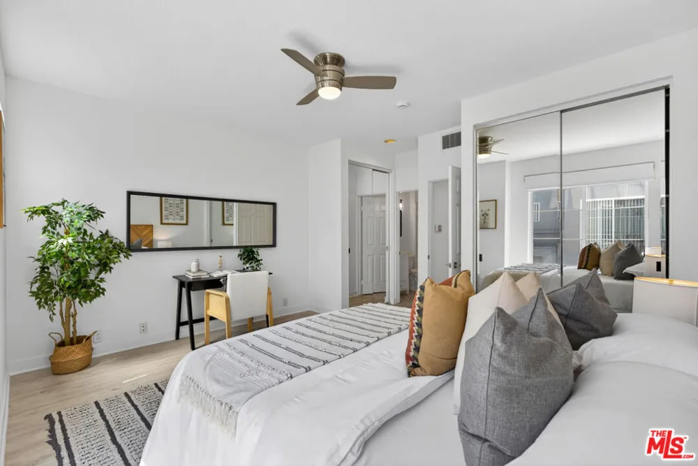 1436 20th Street #15 Santa Monica, CA 90404