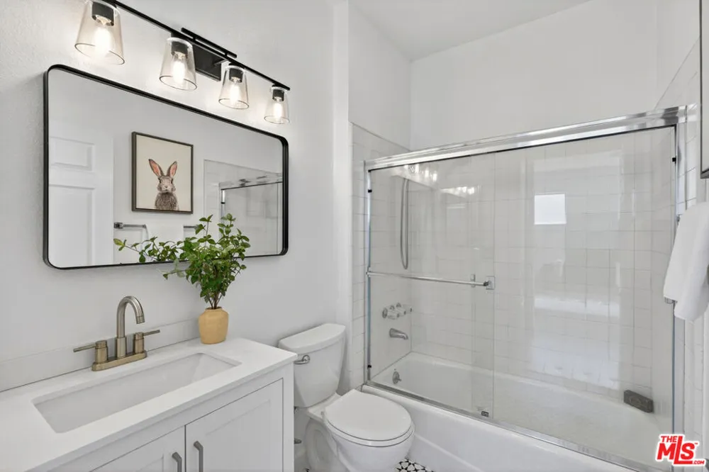 1436 20th Street #15 Santa Monica, CA 90404