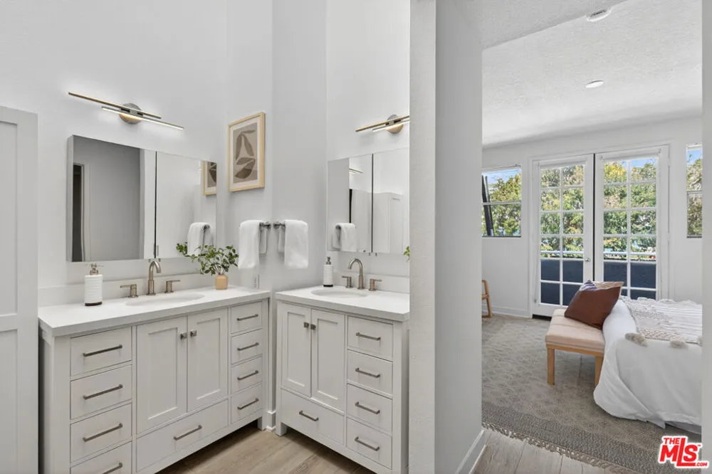 1436 20th Street #15 Santa Monica, CA 90404