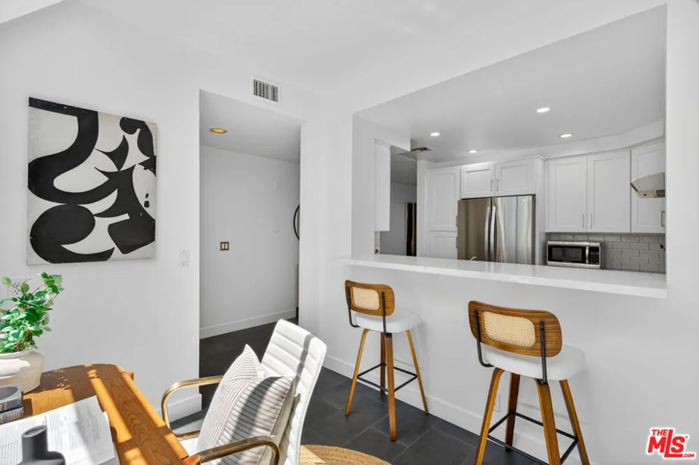 1436 20th Street #15 Santa Monica, CA 90404