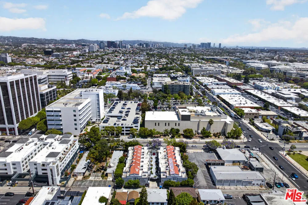 1436 20th Street #15 Santa Monica, CA 90404