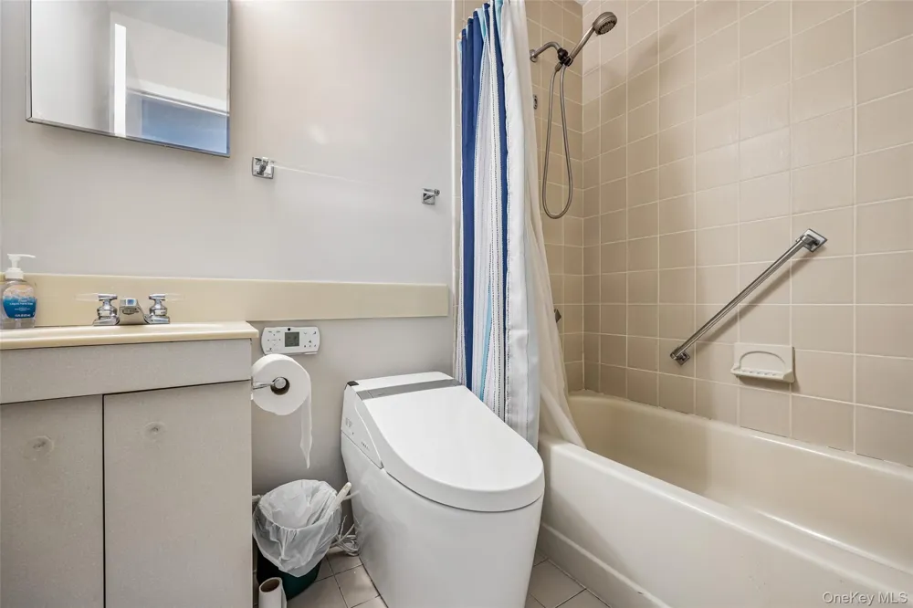 1331 Broadway #P 10/11 Hewlett, NY 11557