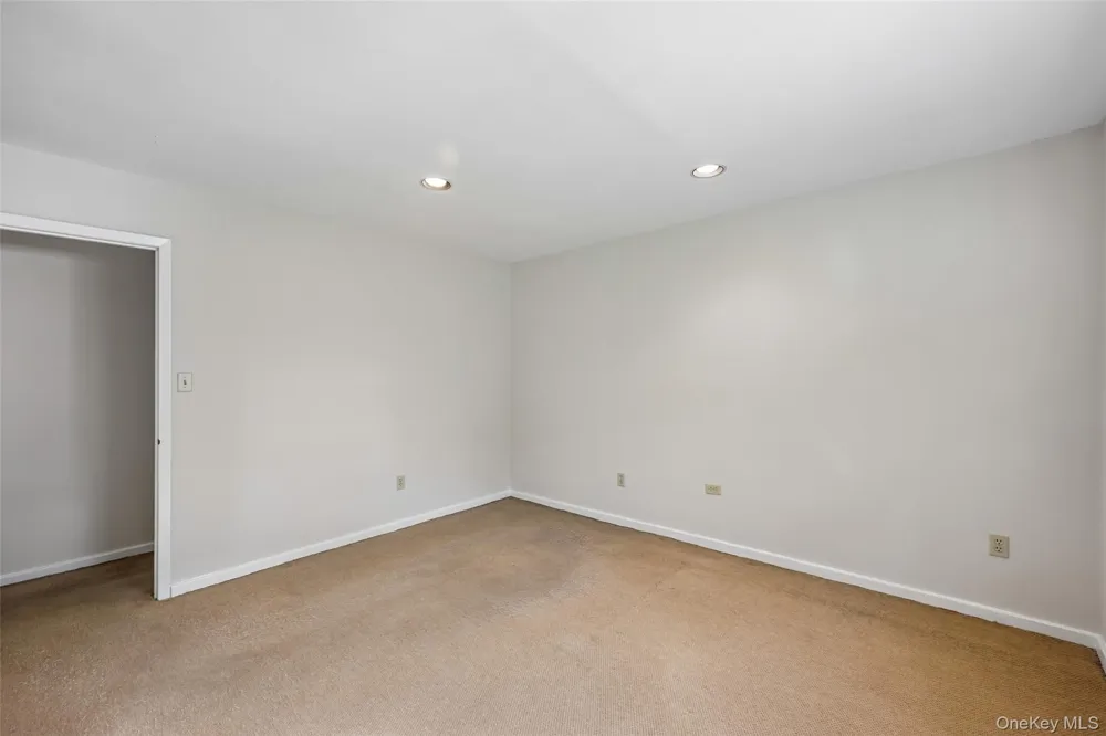 1331 Broadway #P 10/11 Hewlett, NY 11557