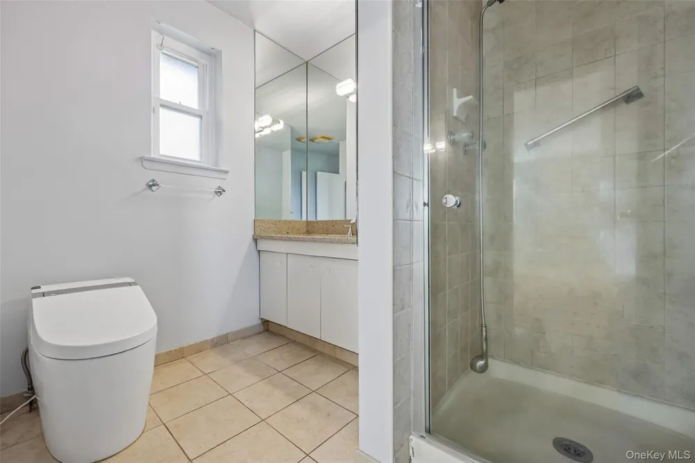 1331 Broadway #P 10/11 Hewlett, NY 11557