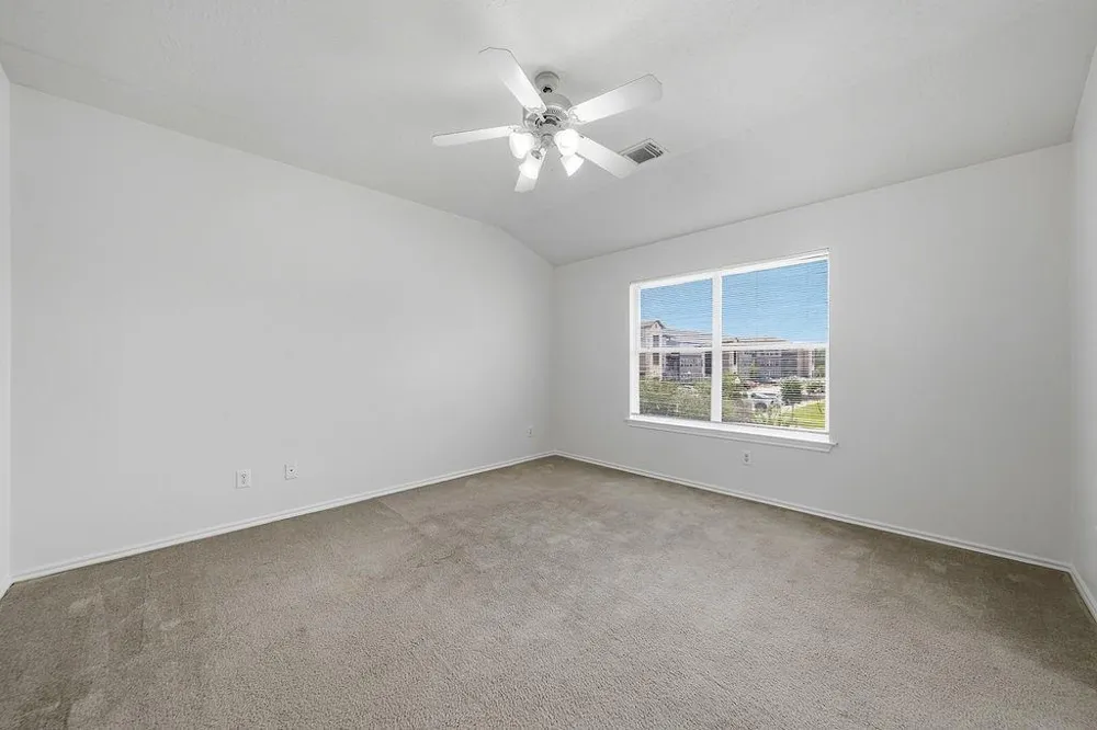 8922 Elm Drake Humble, TX 77338