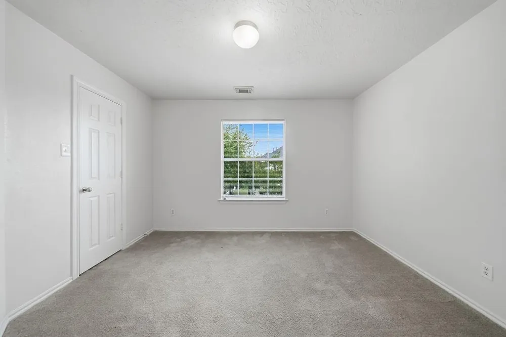 8922 Elm Drake Humble, TX 77338