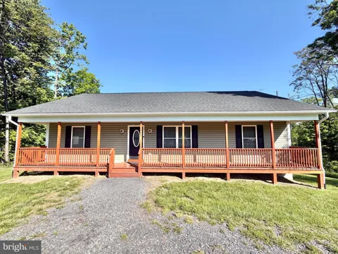 643 PINE RIDGE DRIVE