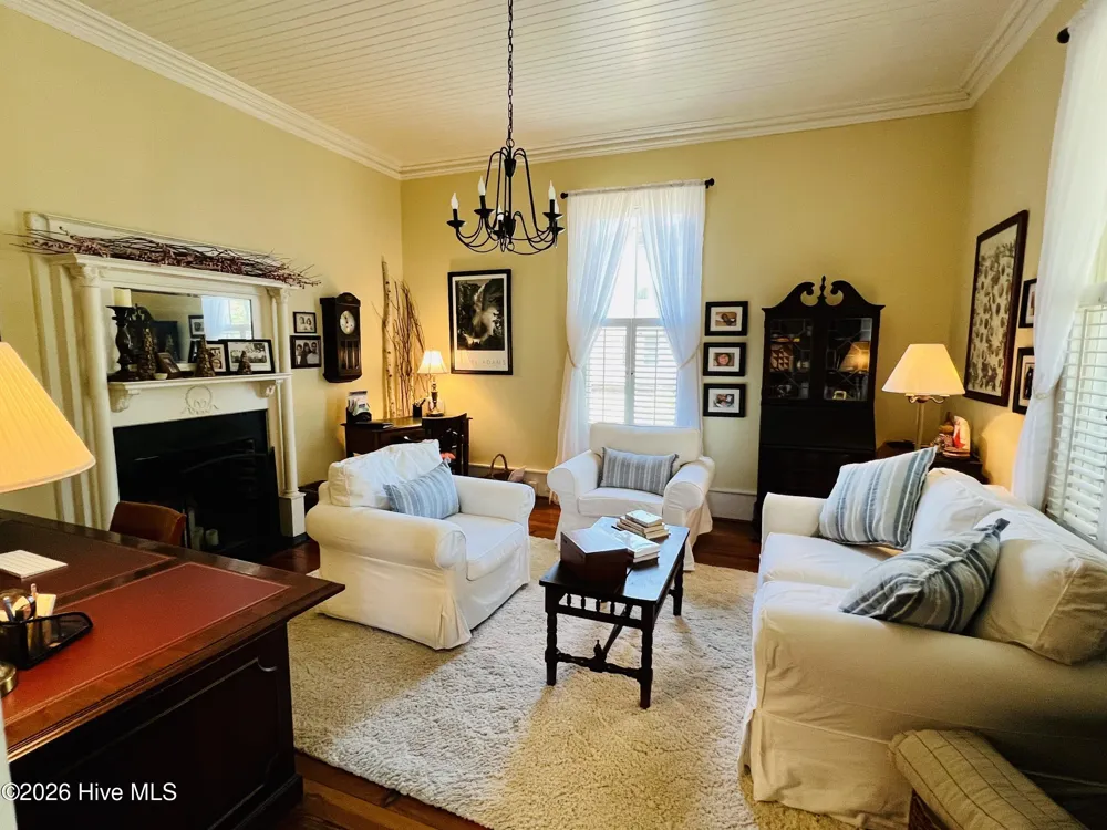 612 College Street Clinton, NC 28328