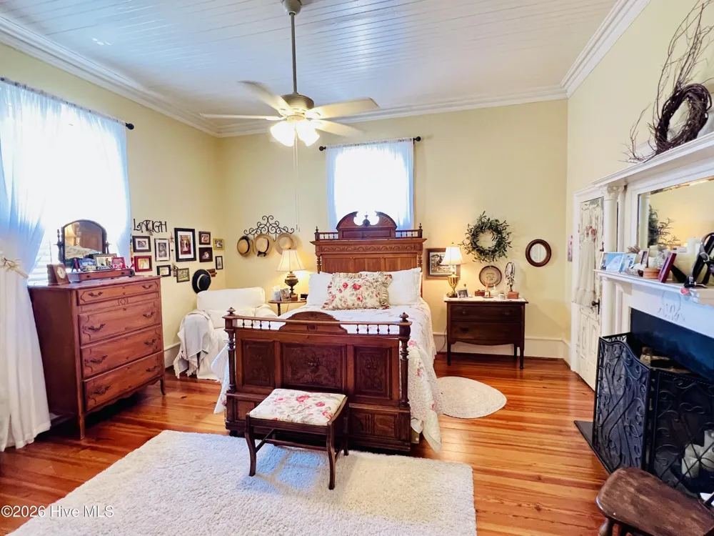 612 College Street Clinton, NC 28328