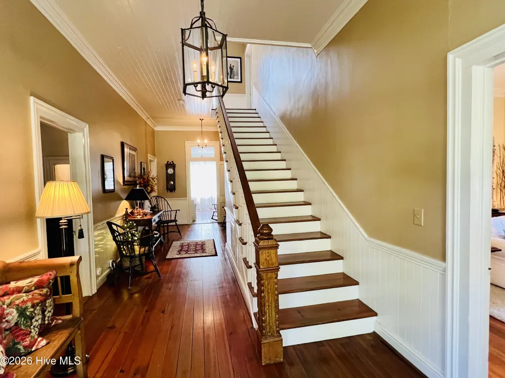 612 College Street Clinton, NC 28328