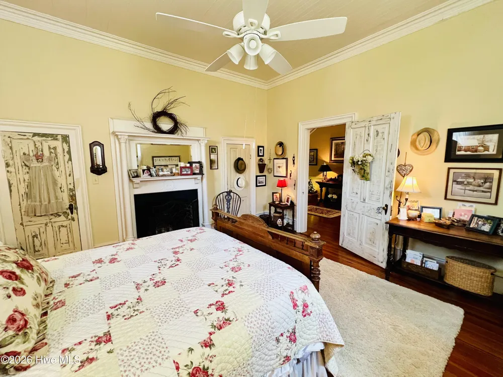 612 College Street Clinton, NC 28328
