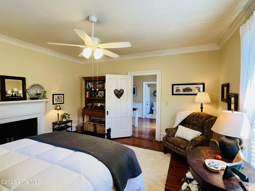 612 College Street Clinton, NC 28328
