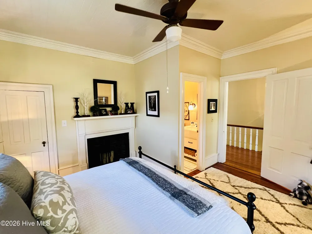 612 College Street Clinton, NC 28328