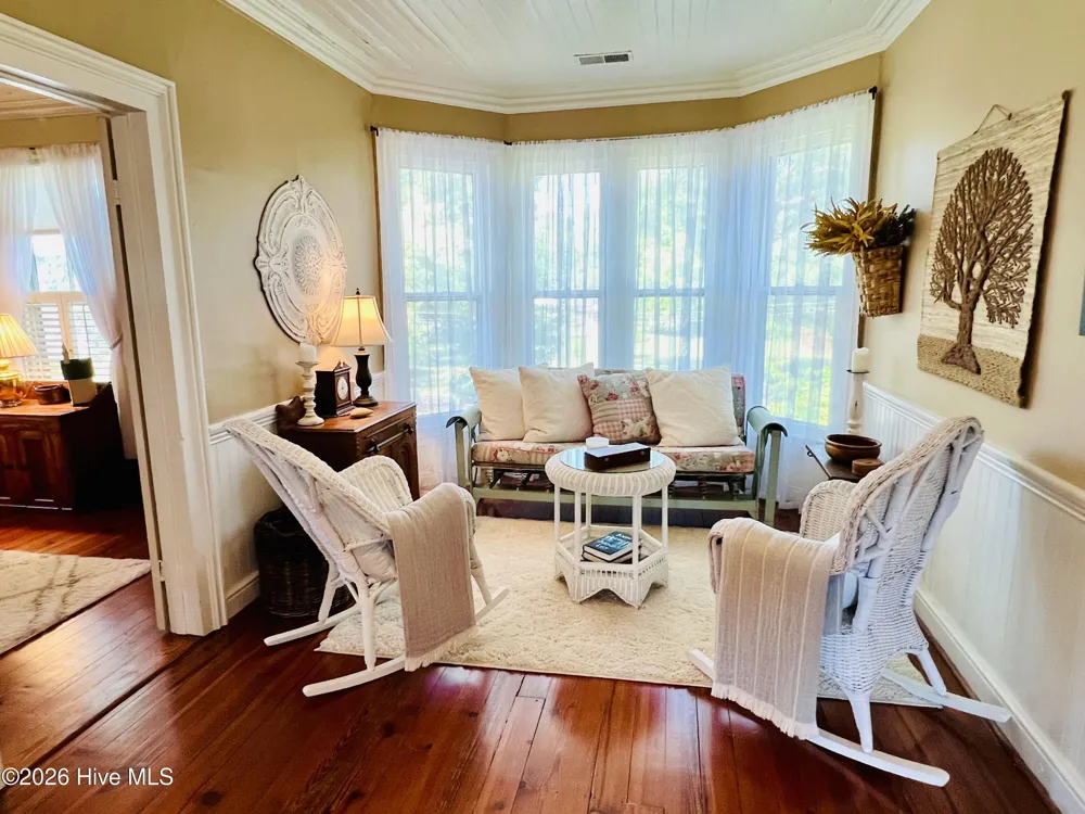 612 College Street Clinton, NC 28328