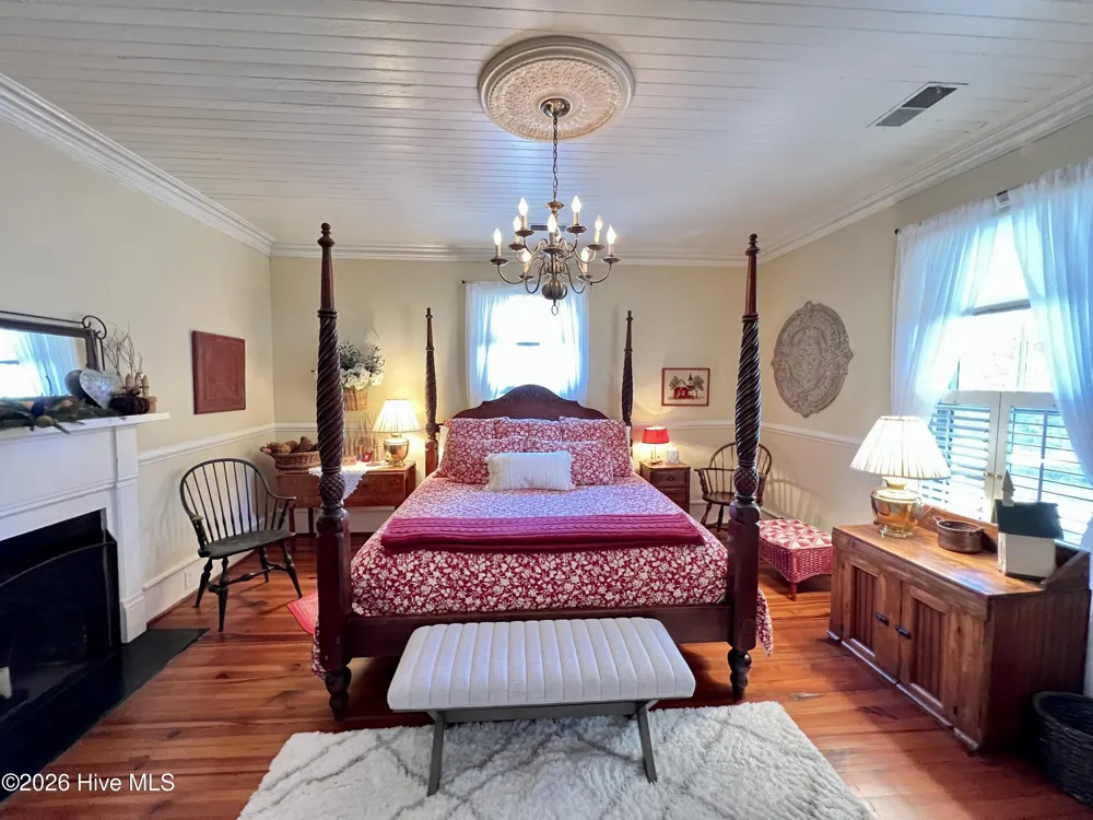612 College Street Clinton, NC 28328