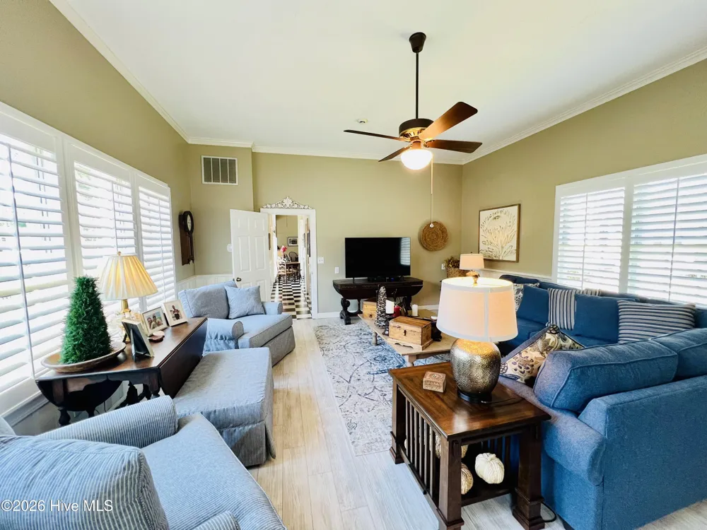 612 College Street Clinton, NC 28328