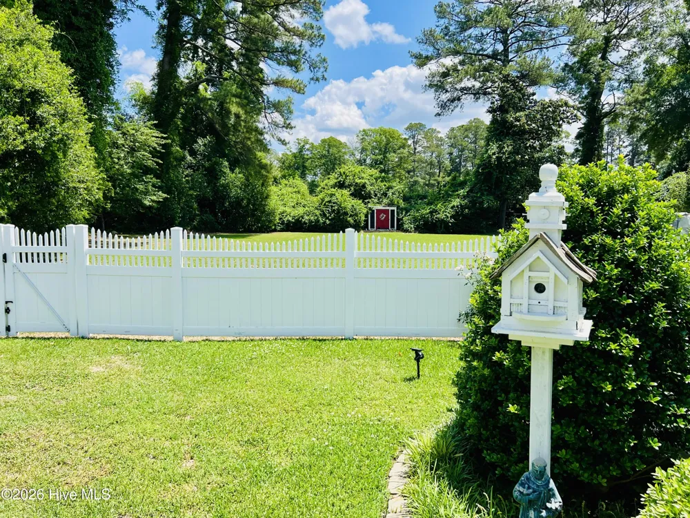 612 College Street Clinton, NC 28328