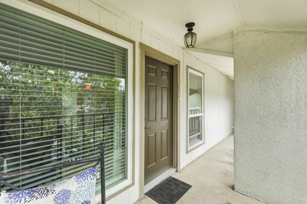 6910 Hart Lane #912 Austin, TX 78731