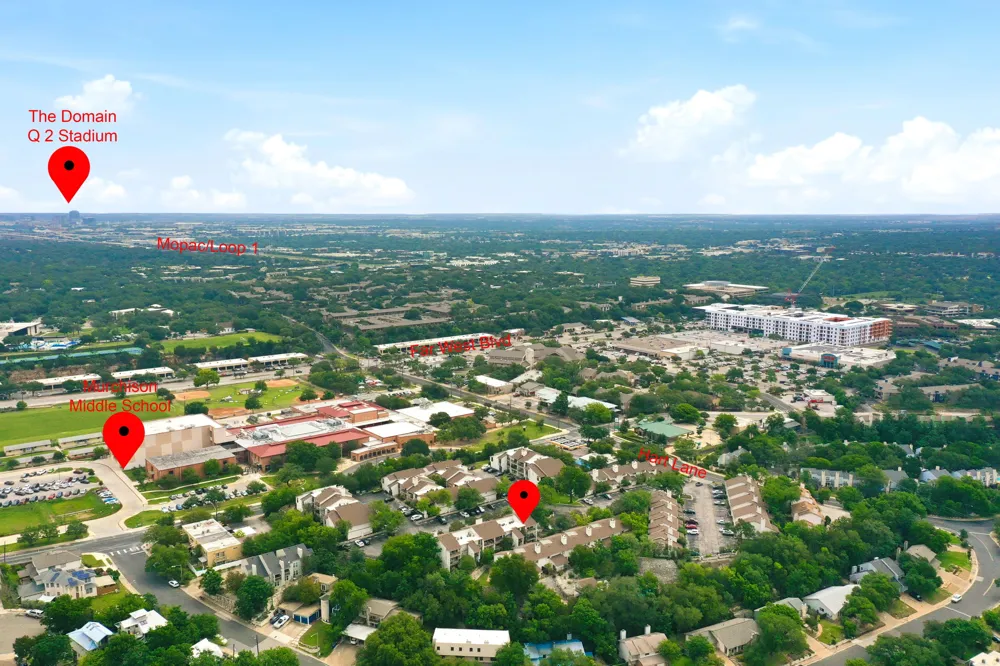 6910 Hart Lane #912 Austin, TX 78731