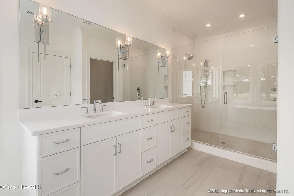 168 Pine Tree Point Snow Hill, NC 28580