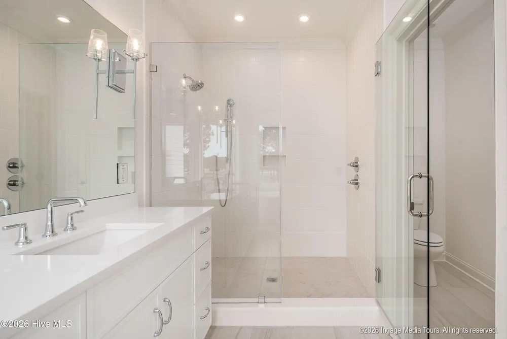 168 Pine Tree Point Snow Hill, NC 28580