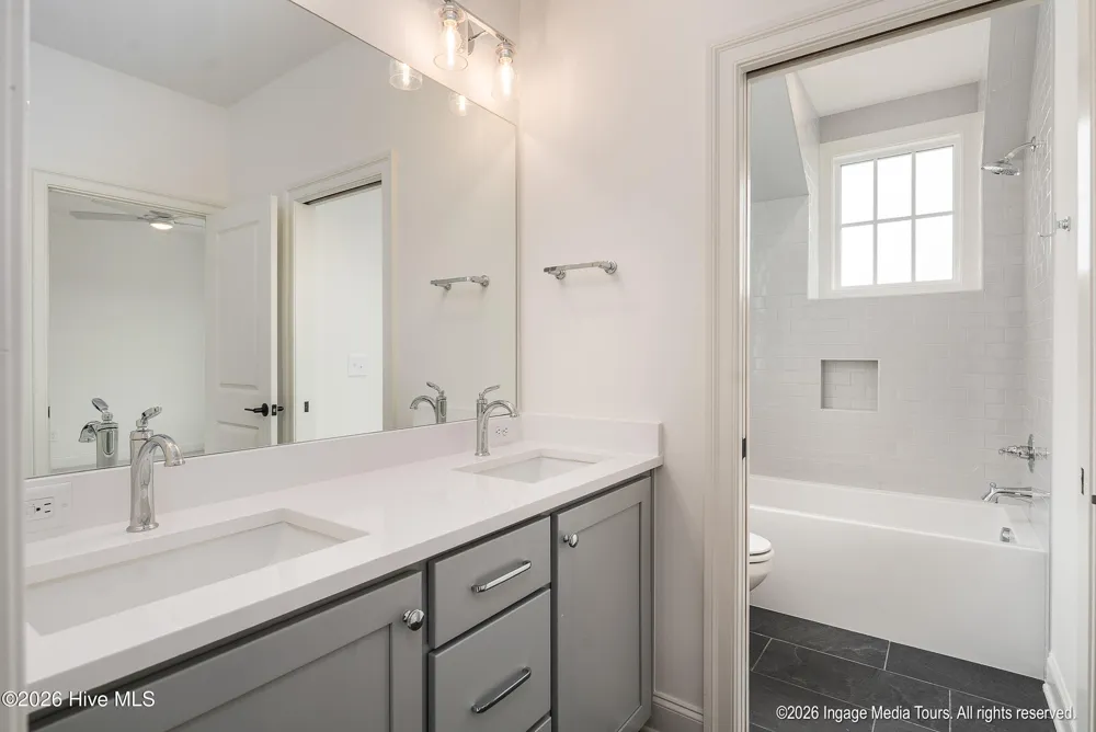168 Pine Tree Point Snow Hill, NC 28580