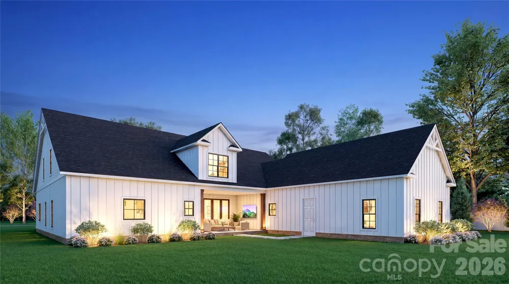2052 Autumn Drive Kinston, NC 28501