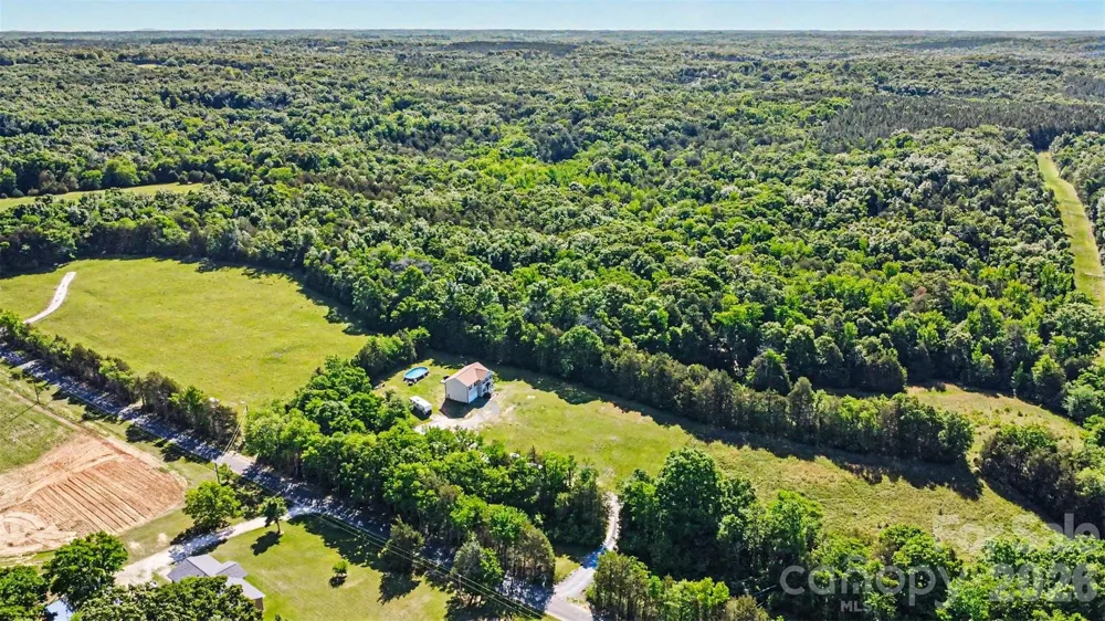 3401 Shillinglaw Road Sharon, SC 29742