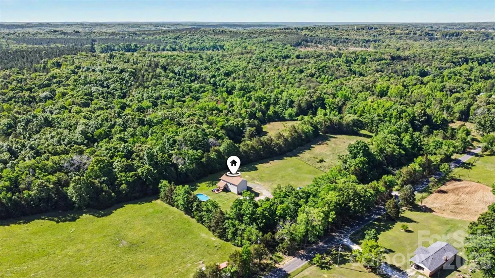 3401 Shillinglaw Road Sharon, SC 29742