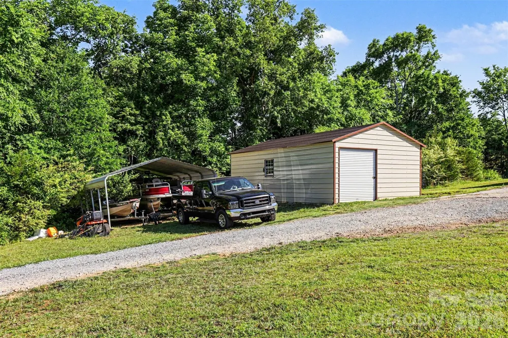 3401 Shillinglaw Road Sharon, SC 29742