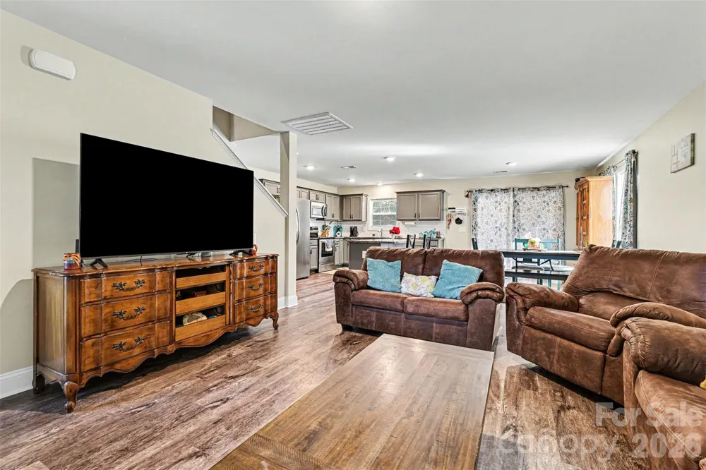 3401 Shillinglaw Road Sharon, SC 29742