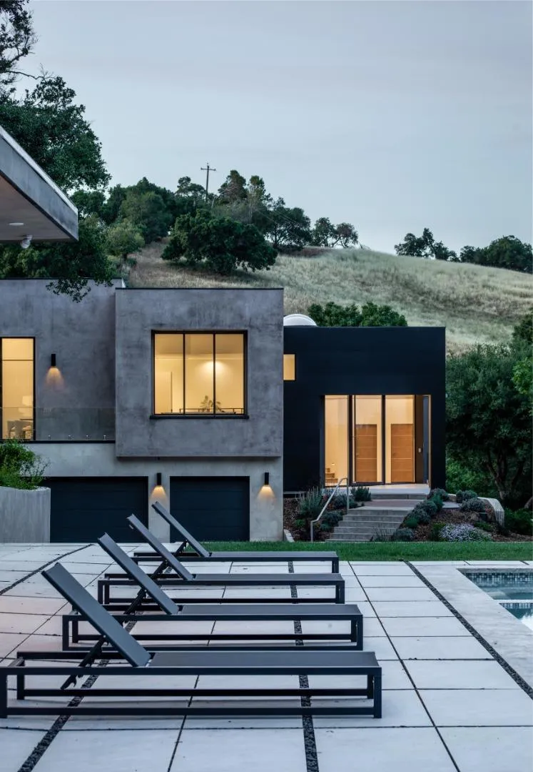 28008 Laura Court Los Altos Hills, CA 94022