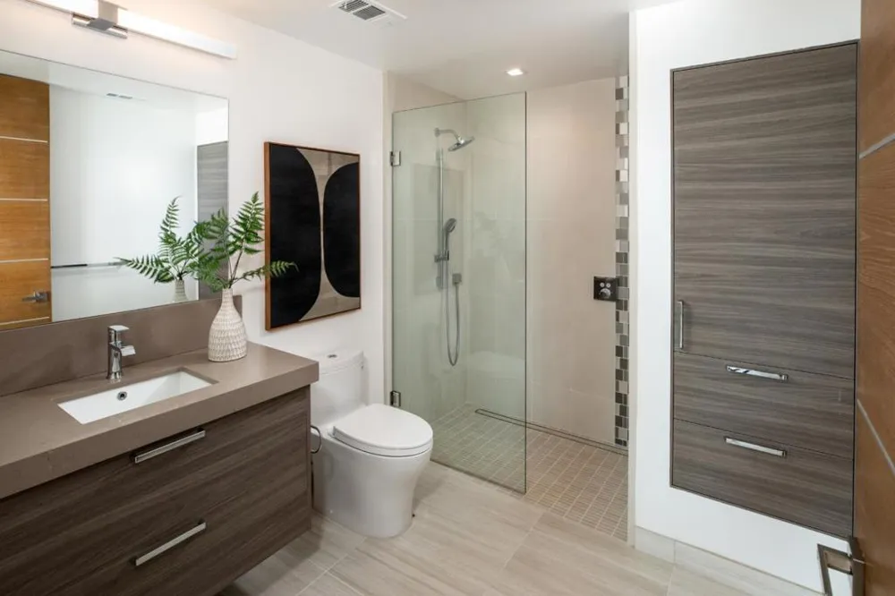 28008 Laura Court Los Altos Hills, CA 94022