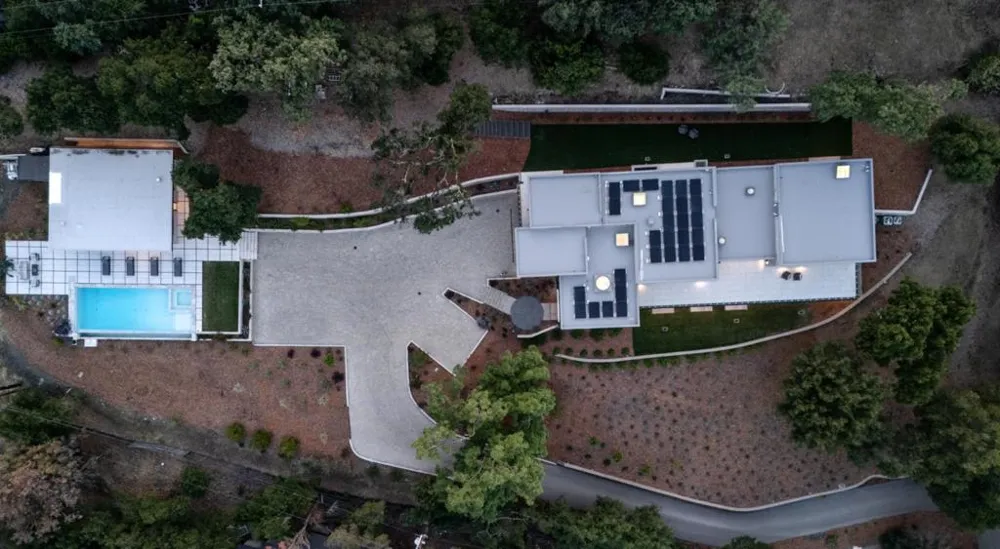 28008 Laura Court Los Altos Hills, CA 94022
