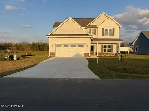 104 Sunny Acres Ln