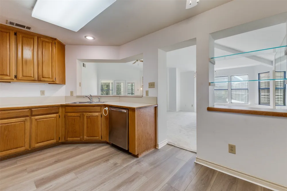 9939 Waterfront Trail Rowlett, TX 75087
