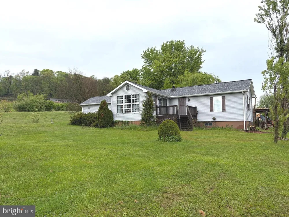 1614 ALFARATA Mcclure, PA 17841