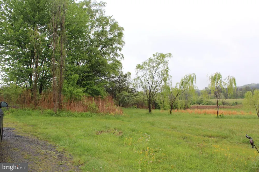 1614 ALFARATA Mcclure, PA 17841