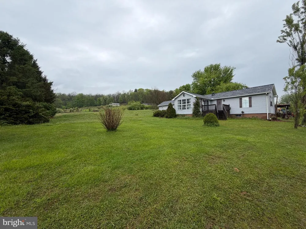 1614 ALFARATA Mcclure, PA 17841