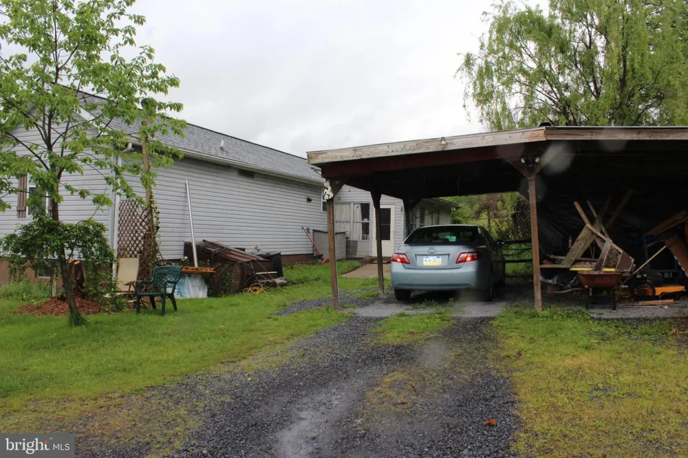 1614 ALFARATA Mcclure, PA 17841